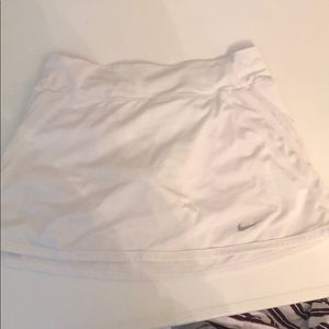 White nike tennis skirt